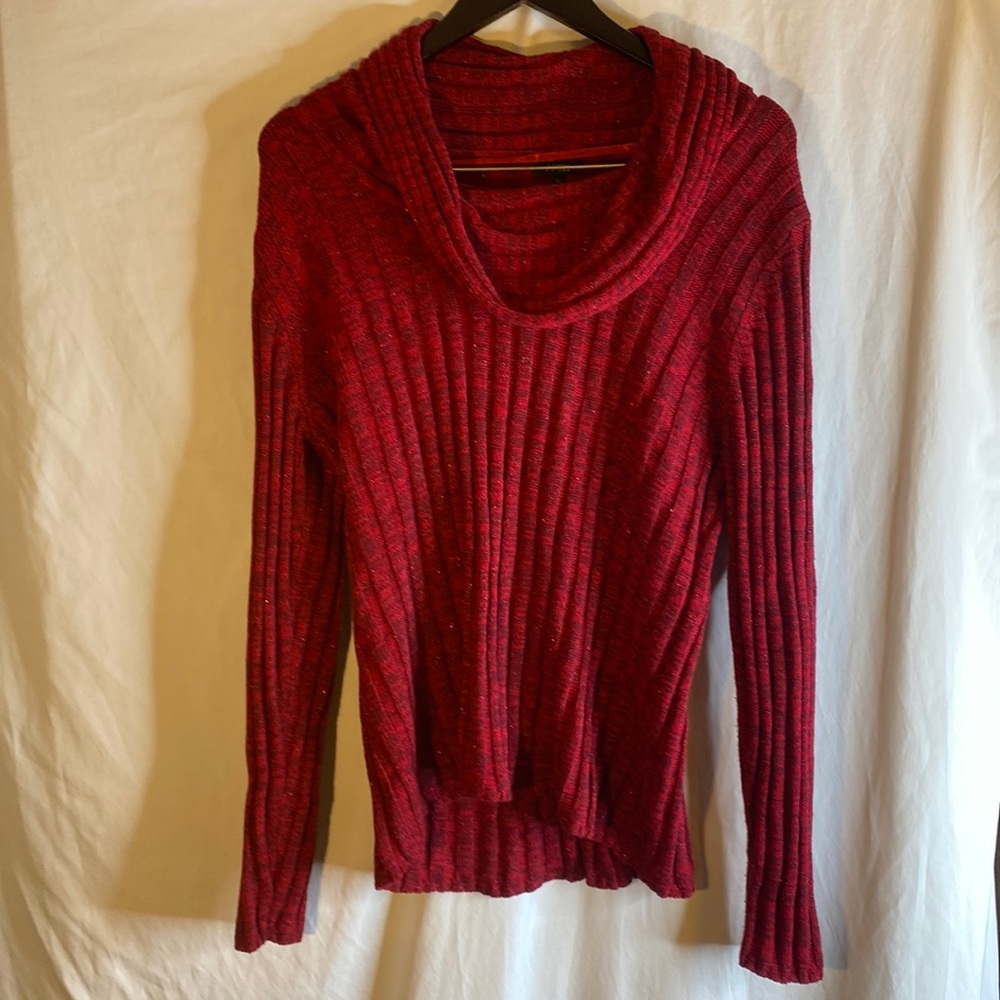 Woman’s scoop next sweater size XL